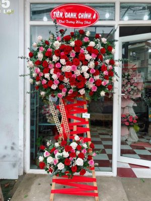 Kệ hoa khai trương - 24